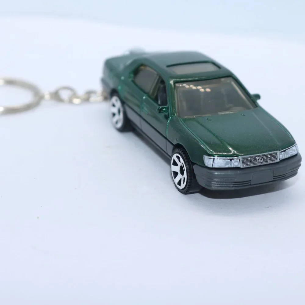 Matchbox 1994 Lexus LS 400 custom keychain
